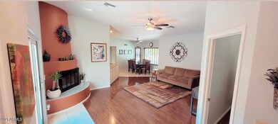 entry/living room