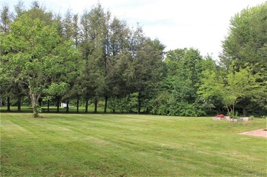 17 Ridgewood Acres Dr, Hendersonville, NC 28792 - photo 3