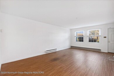 04-95d Halls Croft Rd, Freehold, NJ-4
