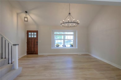 313 SE Onyx Ct, Lees Summit, MO 64063 - photo 6