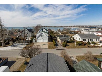 32 Crest St, Middletown, RI 02842 - photo 5