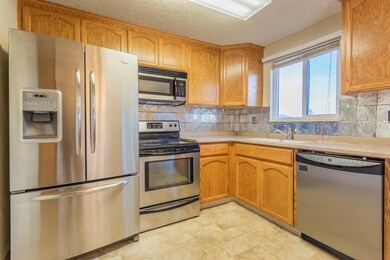 2000 Brookhurst St unit 22, Medford, OR 97504 - photo 2