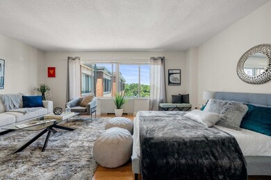 Sargent Estates unit 609, Brookline, MA 02445 - photo 2