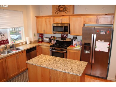 18637 NW Cedar Falls Loop, Hillsboro, OR 97006 - photo 2