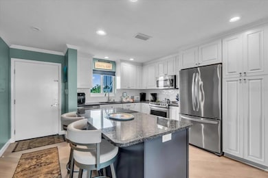 Crescent Royale unit 310, Sarasota, FL 34242 - photo 7