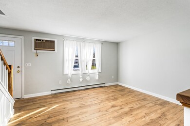 41 South St unit 11, Easthampton, MA 01027 - photo 4