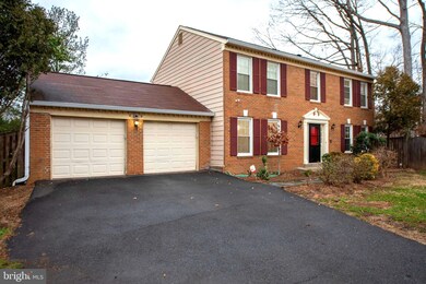 8009 Daffodil Ct, Springfield, VA 22152 - photo 2