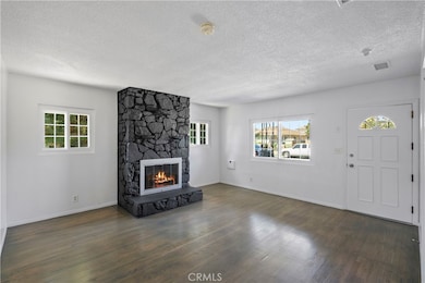 11004 Mansel Ave, Inglewood, CA 90304 - photo 4