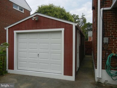 6506 Hilltop Ave, Baltimore, MD 21206 - photo 5