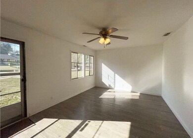 3239 liv room