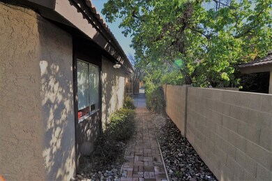 6 Side Courtyard view from backyard