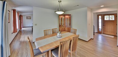 3583 Ross Ln, Central Point, OR 97502 - photo 7