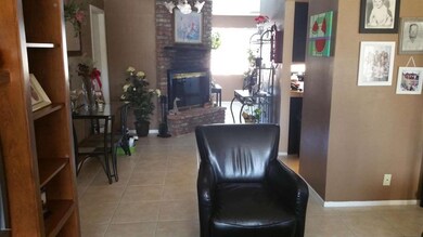 # 17 Living room 2