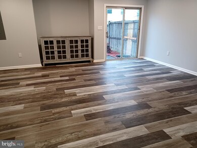 6036 Selwood Place, Springfield, VA 22152 - photo 2