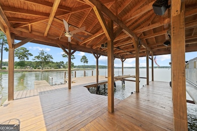 211 Lakecrest Dr NE, Milledgeville, GA 31061 - photo 4