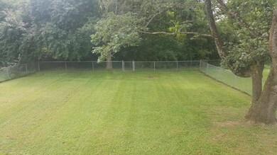 8511 Roseborough Rd, Louisville, KY 40228 - photo 3