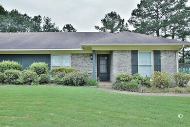 6306 Olde Towne Dr, Columbus, GA 31907 - photo 3