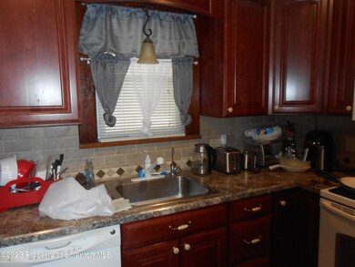1216 Clearview St, Scranton, PA 18508 - photo 4