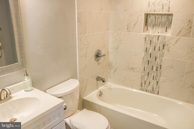 7318 Longbranch Dr, New Carrollton, MD 20784 - photo 6