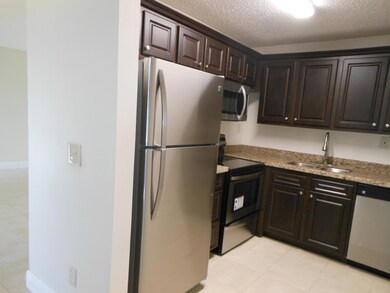 1203 Meadows Cir, Boynton Beach, FL 33436 - photo 5