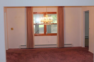 129 Castleton Dr, Toms River, NJ 08757 - photo 2