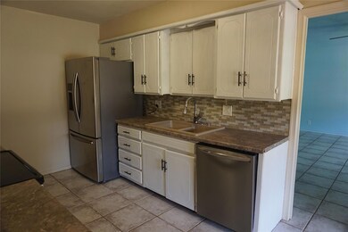 1624 W Parnell St, Denison, TX 75020 - photo 7