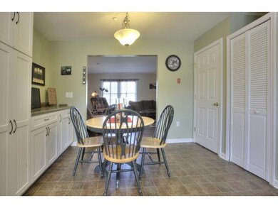 222D Belknap Dr unit D, Suncook, NH 03275 - photo 6