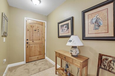1255-East-Laurel-Avenue-13