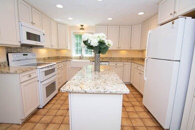 73 Lake St, Shrewsbury, MA 01545 - photo 5