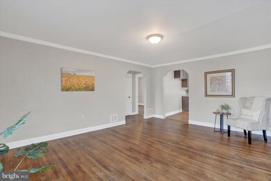 711 Pacific Ave, York, PA 17404 - photo 5