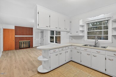 237 Latta Rd, Durham, NC 27712 - photo 6