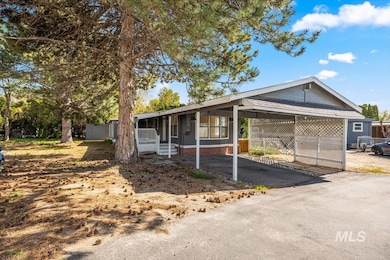 1410 W Flamingo Ave, Nampa, ID 83651 - photo 2