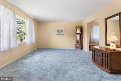 1911 Melrose Ave, Havertown, PA 19083 - photo 4