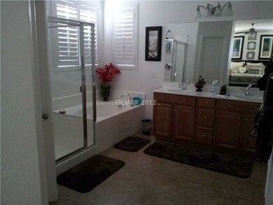 Master Bath/Spa.