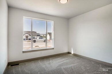 630 Clear Springs St, Burley, ID 83318 - photo 4