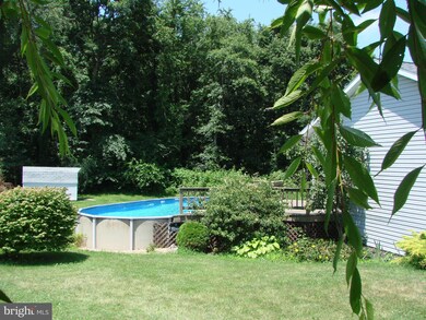 1310 Mallard Dr W, Chambersburg, PA 17202 - photo 4