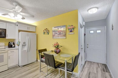 9110 Fairbanks Ln unit 6, Boca Raton, FL 33496 - photo 7