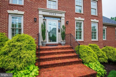 2845 Lorcom Ln, Arlington, VA 22207 - photo 2