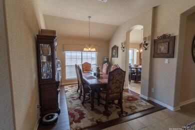 24711 Catalan Cliff, San Antonio, TX 78261 - photo 3
