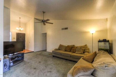 Living Room (2)
