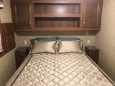 E1-56 Cowboy Corridor unit E1-56, Eagle Lake, PA 18424 - photo 2