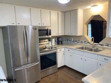 1917 E 29th St, Scottsbluff, NE 69361 - photo 6