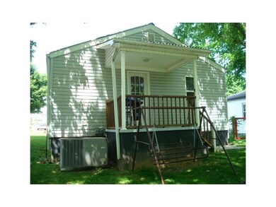 923 Hopson St, Johnson City, TN 37601 - photo 3