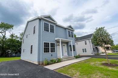 414-424SummitAveSchenectady--45