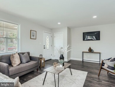 1201 Cedarcroft Rd, Baltimore, MD 21239 - photo 6