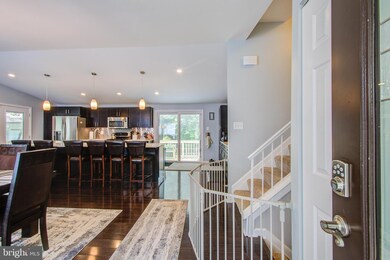 9129 Flamepool Way, Columbia, MD 21045 - photo 3