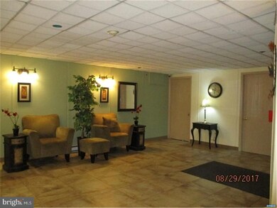 900 N Broom St unit 3, Wilmington, DE 19806 - photo 2