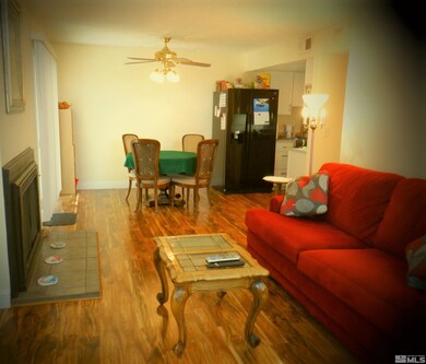 1547 Steven Ct, Sparks, NV 89431 - photo 2