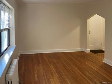 240 Halstead Ave unit A4, Harrison, NY 10528 - photo 5