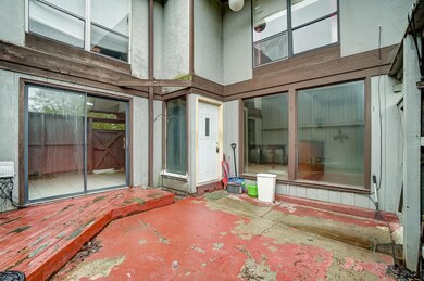 50023391-029_hq